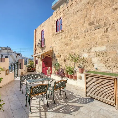 Stone With Private Courtyard In Qawra St. Paul's Bay
