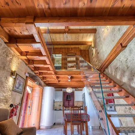 Stone With Private Courtyard In Qawra Appartamento *